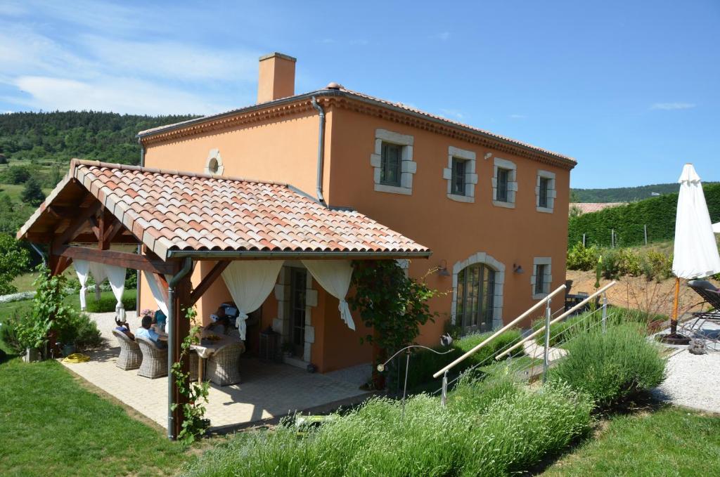 La Bastide De Fontaille Bed & Breakfast Saint-Felicien Exterior photo